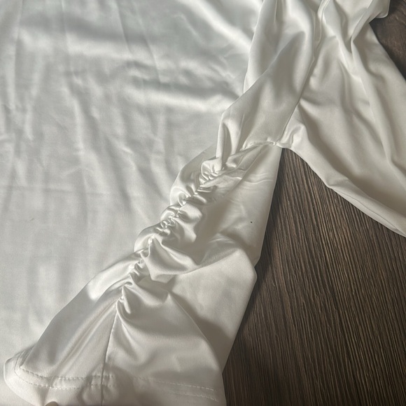 SHEIN White Asymmetrical Fitted Long Sleeve Tee - Picture 6 of 8